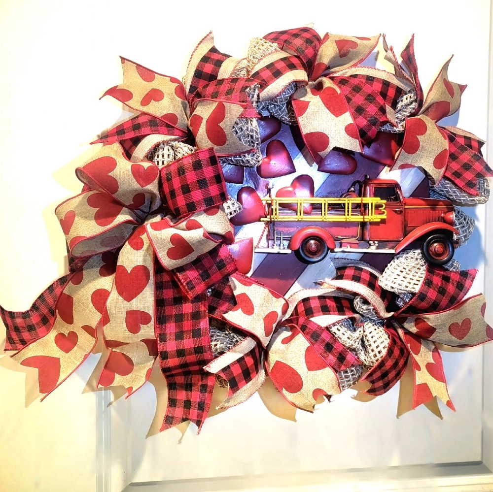 Fireman Wreath Appreciation Love Fire Truck Mesh Bow - Picture 5 of 5